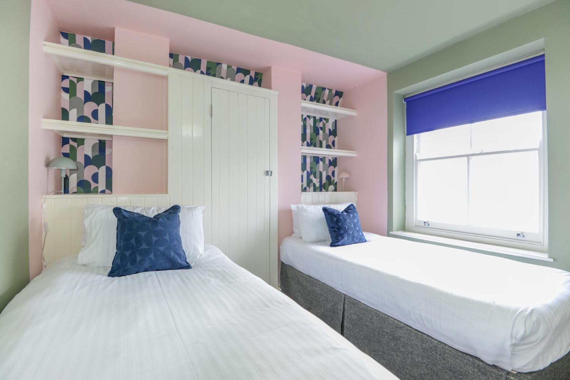 Harbour Court Plymouth - Free Parking - Tucked Away On The Barbican With Courtyard - By Ocean City Retreats 외부 사진